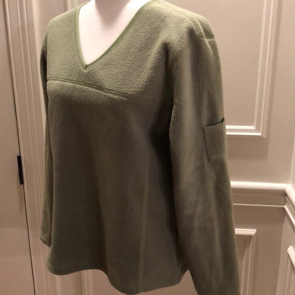 Green Fleece V-Neck Sweatshirt - Picture 3 of 6